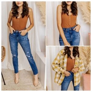 Mittoshop Ribbed Scoop Neck Grommet Snap Button Bodysuit